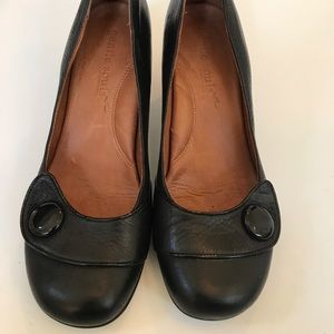 gentle souls black heel size 10 M